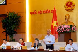 Comité del Parlamento vietnamita debate medidas para promover lucha anticorrupción