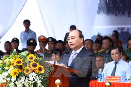 Premier vietnamita supervisa maniobra antiterrorista por Semana de APEC 