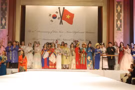 Celebran en Brasil y Sudcorea Día Nacional de Vietnam 