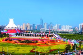 ASEAN y China abogan por profundizar nexos