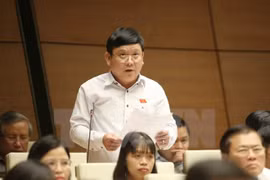 Parlamento vietnamita analiza reajuste del borrador de ley de comercio exterior