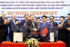 Hanoi y Estado de Utah de EE.UU. fortalecen relaciones de cooperación