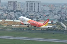 Vietjet Air y Ciudad Ho Chi Minh entablan cooperación en turismo