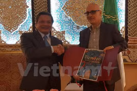 Vietnam busca robustecer vínculos comerciales con localidades argelinas