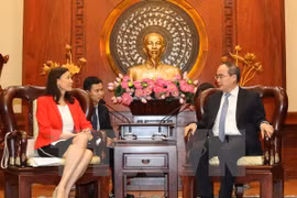 Ciudad Ho Chi Minh impulsa cooperación con Intel en formación de personal calificado
