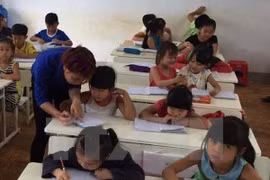 Celebran en Vietnam foro sobre paz y derechos humanos