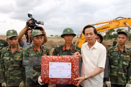 Recuerdan en Vietnam a los soldados caídos por la Patria 