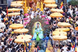 Celebran gran Festival budista en Da Nang