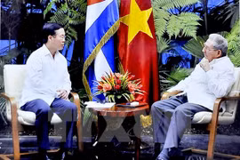 Recibe Raúl Castro a dirigente del Partido Comunista de Vietnam 