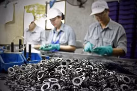 Energizan cooperación comercial e inversionista entre Vietnam y República Checa