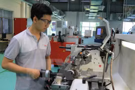 Arranca construcción de primera fábrica de componentes electrónicos en Phu Yen