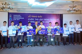 Estudiantes vietnamitas compiten en finales de concurso internacional de Tecnología en Sudcorea