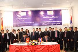 Vietnam y Laos impulsan cooperación bancaria