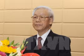 Secretario general del PCV parte para visitas a Indonesia y Myanmar 