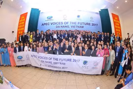 Delegación de jóvenes del APEC visita provincia de Quang Nam