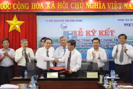 Impulsan cooperación entre VNA y provincia de Binh Duong 