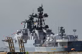 Barcos militares de Rusia visitan Filipinas