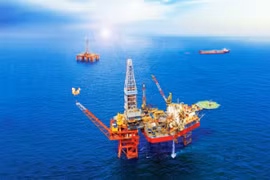 Grupo petrolero de Vietnam sobrecumple todas sus metas del primer trimestre de 2017