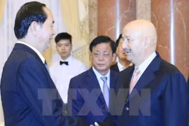 Presidente de Vietnam recibe a expresidente mexicano Carlos Salinas de Gortari 