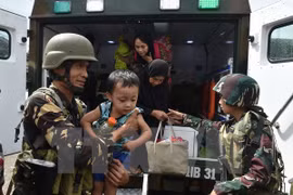 Filipinas: detienen a líderes y financiador de grupo insurgente Maute en Marawi