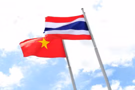 Vietnam y Tailandia estrechan cooperación en defensa