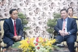 Ciudad Ho Chi Minh desea profundizar nexos con localidades laosianas