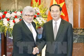 Presidente Dai Quang propone apoyo suizo a TLC entre Vietnam y EFTA 