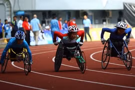 Japón ayuda a Vietnam en desarrollo de deportes paralímpicos 