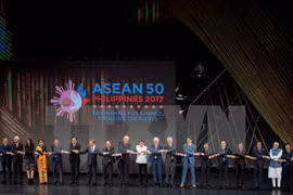Cumbre de Asia Oriental reafirma importancia de paz y estabilidad en Mar del Este