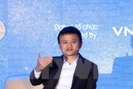 Empresario chino Jack Ma inspira a jóvenes vietnamitas en actividades de emprendimiento