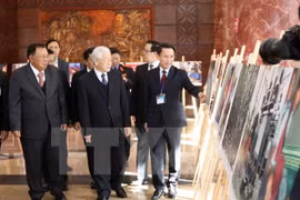 Abren sus puertas exhibición fotográfica sobre relaciones Vietnam-Laos