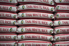 Tailandia continúa con la venta de su reserva de arroz