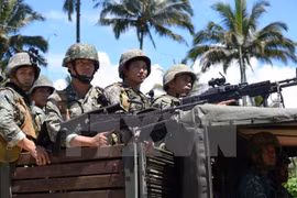 Filipinas recluta más soldados para combatir a insurgentes