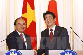 Prensa nipona destaca encuentro entre premieres de Japón y Vietnam