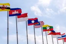 ASEAN por un desarrollo completo, integración profunda y mayor independencia 
