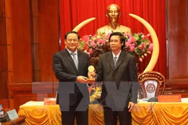 Vicepresidente de Laos visita provincia survietnamita de Tien Giang