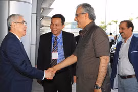 Presidente de Confederación Asiática de Fútbol visita Vietnam 