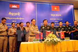 Vietnam y Camboya por elevar intercambio comercial a cinco mil millones de dólares
