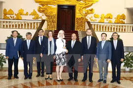Vietnam respalda negocios de inversores daneses, afirma premier 
