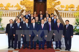 Vietnam y Laos buscan acelerar importantes proyectos conjuntos 