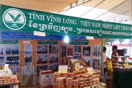 Fortalecen cooperación entre provincias de Vietnam y Camboya