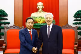 Intensifican nexos partidistas Vietnam-Laos 