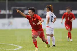 Equipo femenino de fútbol de Vietnam vence a Myanmar