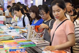 Feria del Libro abre sus puertas en Hanoi