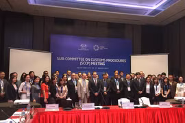 APEC acelera reformas de procedimientos aduaneros