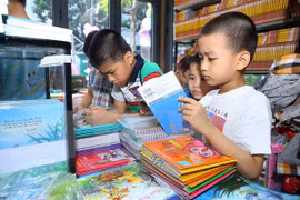 Más de 40 mil títulos de libros serán ofertados en Feria Internacional del libro de Vietnam