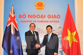 Vietnam y Nueva Zelanda acuerdan medidas para impulsar cooperación 