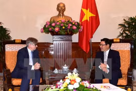 Vicepremier vietnamita promete mejores condiciones para empresas españolas