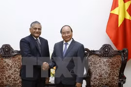 Premier vietnamita exhorta a eliminar barreras en comercio con India 