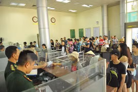 Quang Ninh: Vía fronteriza es fluida pese al aumento de turistas chinos